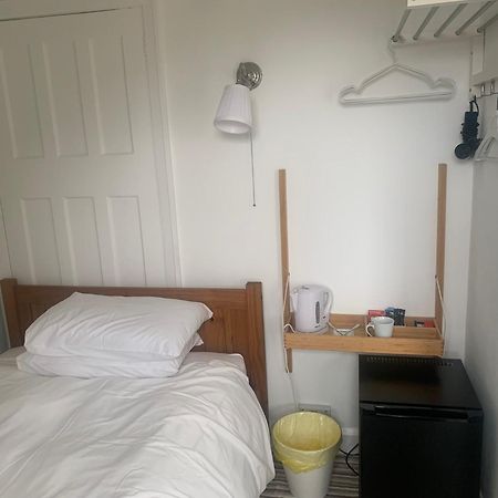 Holly Trees Bed & Breakfast Сихаузес Екстериор снимка