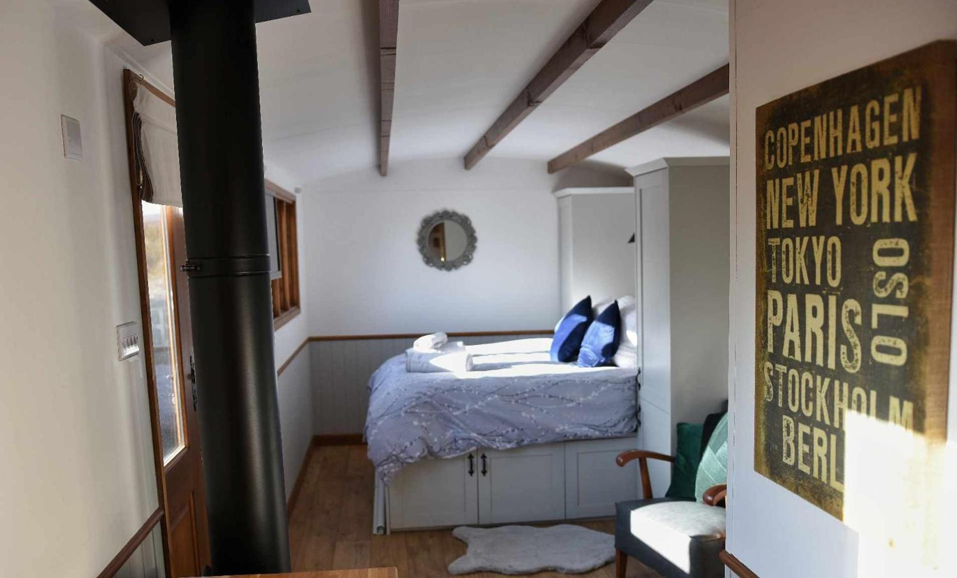 Holly Trees Bed & Breakfast Сихаузес Екстериор снимка